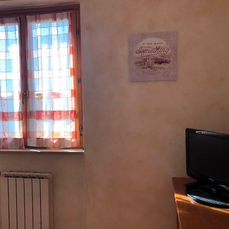 Sweethome Fabio&Stefy Guidonia Montecelio ภายนอก รูปภาพ